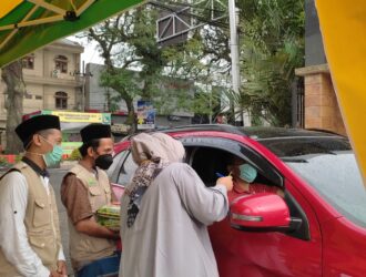 Unik, di LAZIS Sabiillah Bayar Zakat Bisa Drive Thru