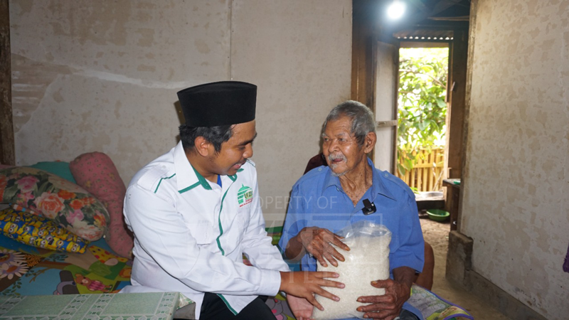 mbah sakrip, lansia